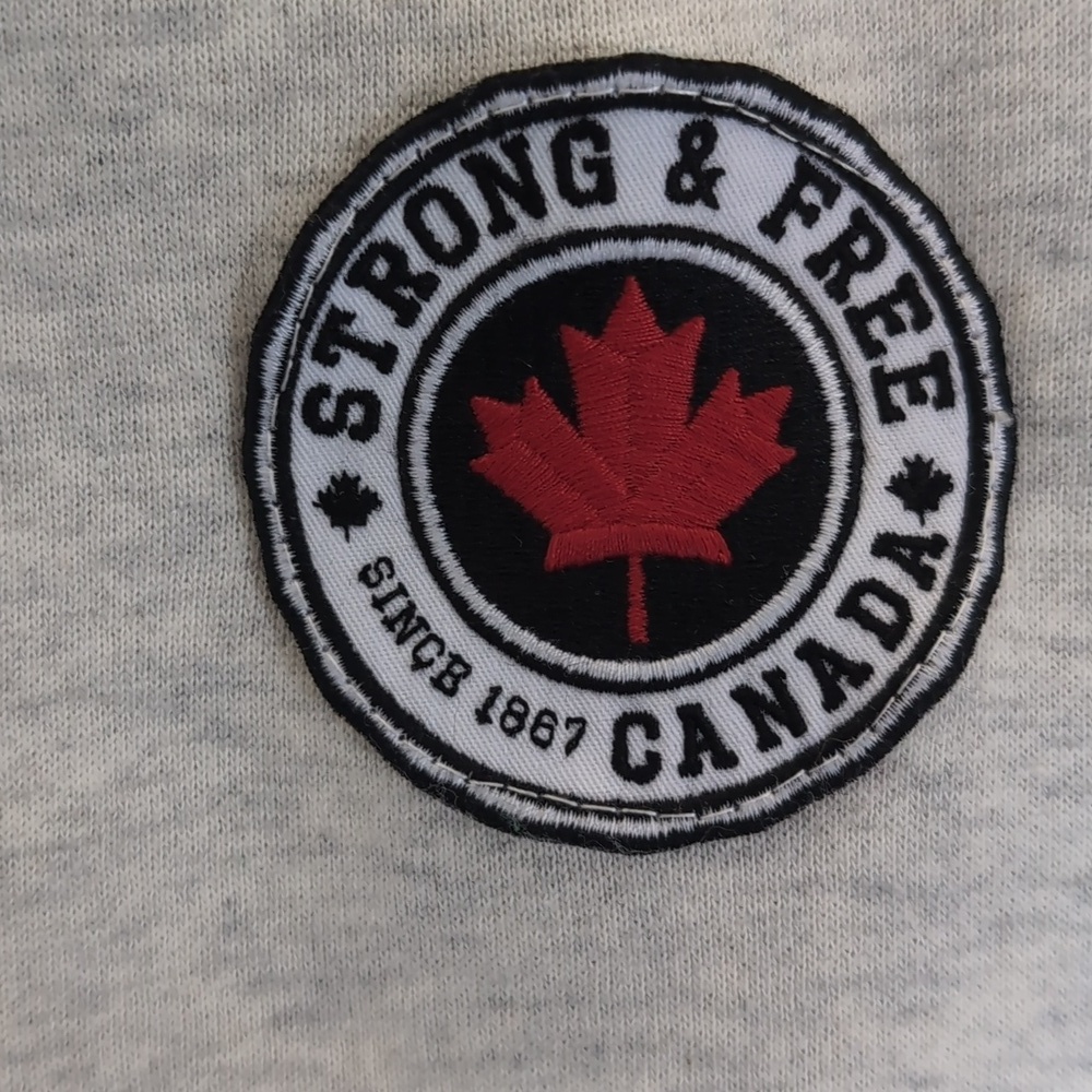 Hudson's Bay, Strong And Free Team Canada Womens White /Black Jacket.XL - Picture 2 of 16